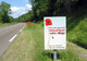 Panneau de communication sur les bords de route à Vétheuil Panneau de communication sur les bords de route à Vétheuil